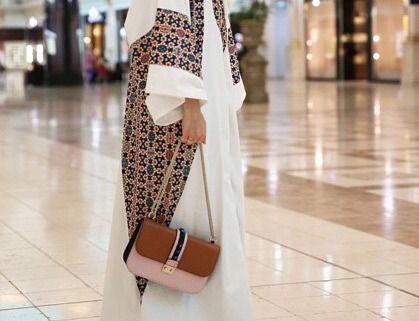 Top 5 Places to Get Abayas in Qatar
